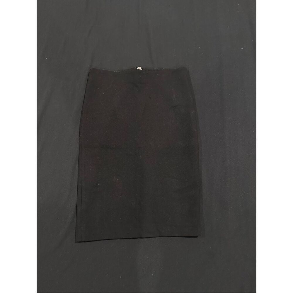 Size S women’s black pencil skirt with zipper in back